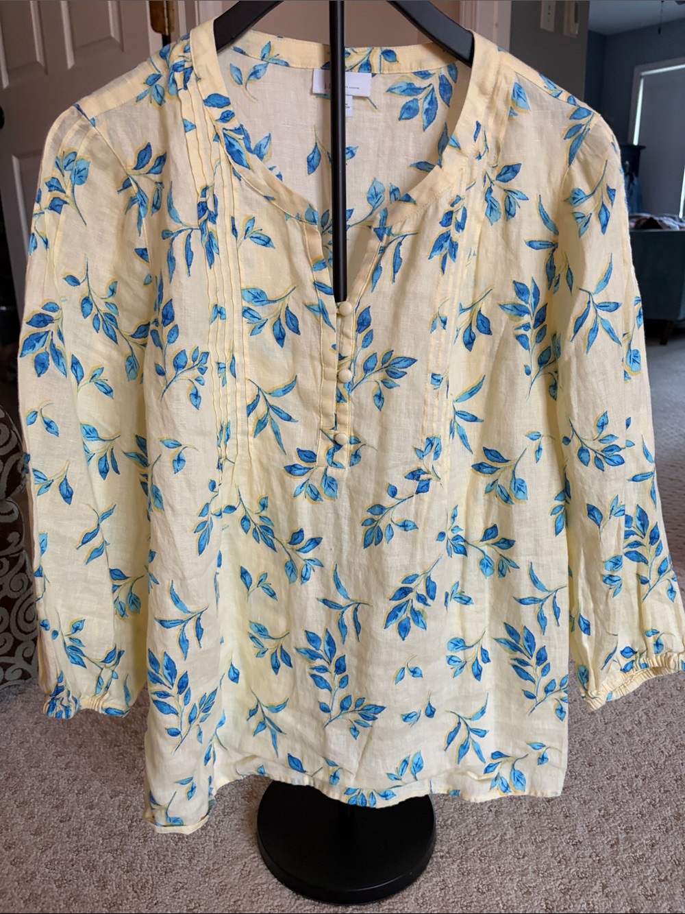 J. Jill Pale Yellow Linen-Blend Blouse with Blue Leaf Print
